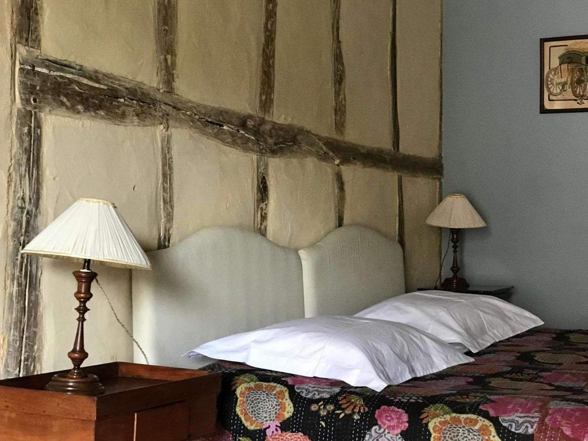 ลา แมซง ฌีน ดาร์ก Bed & Breakfast แซงต์-ฟาร์โช ภายนอก รูปภาพ